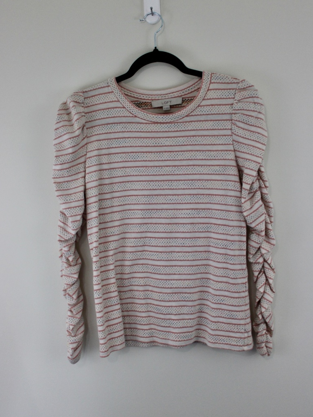 LOFT Cream Striped Crochet Ruched Sleeve Top Size M